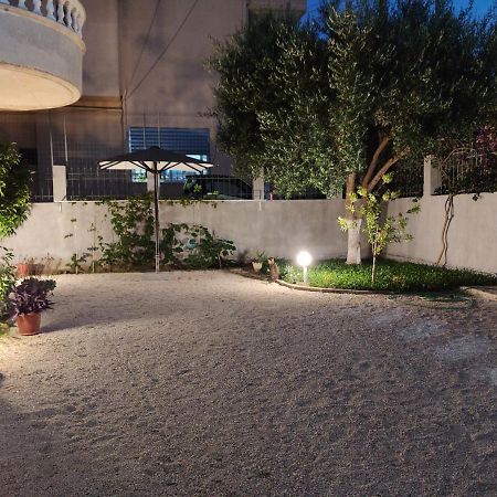 P-Apartment Sarandë Exterior foto